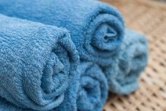 Användbara livshackar för hur man tvättar frottéhanddukar för att hålla dem mjuka och fluffiga