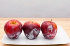 Elmalardaki balmumunun nasıl çıkarılacağı ve neden yapmanız gerektiğine dair faydalı ipuçları