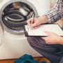 Pangkalahatang-ideya ng mga ironing machine: mga pakinabang, kawalan, gastos