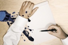 טריקים קטנים כיצד להסיר ביעילות עט מבגדים לבנים