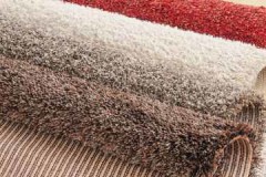 Moyens et techniques efficaces pour nettoyer les tapis à poils longs à la maison