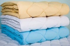 İşlem zorlukları: evde pamuklu bir battaniye nasıl yıkanır?