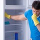 TOPP 10 folkrättsmedel för att ta bort lukten från kylskåpet
